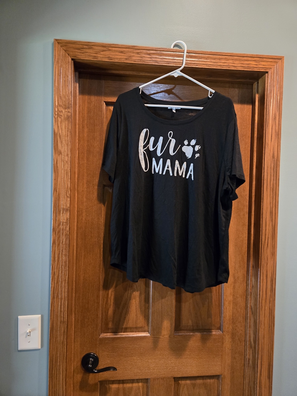 Maurices Black 'Fur Mama' Graphic Tee